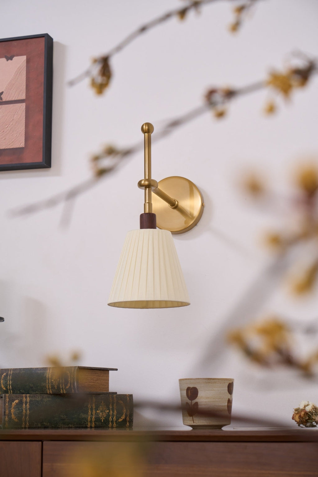 Pleated Fabric Wall Lamp