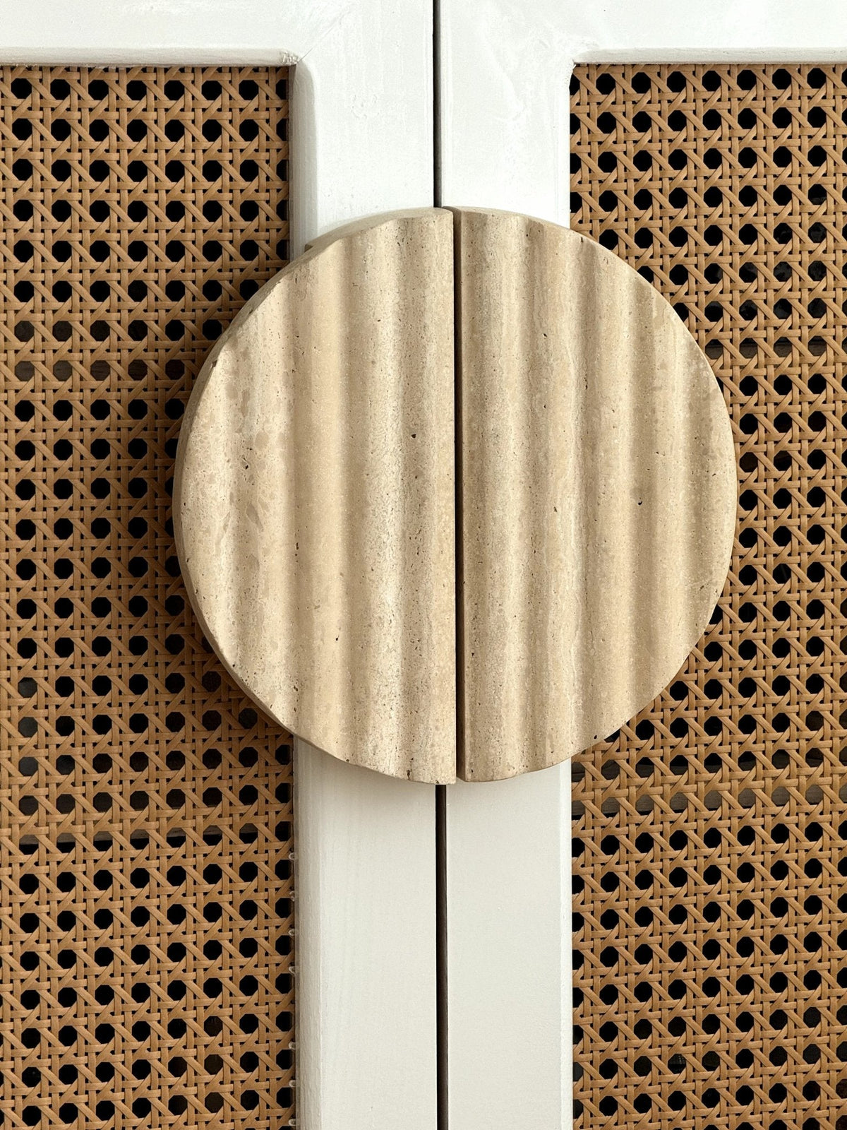 Ravina Ripple Pull Handle