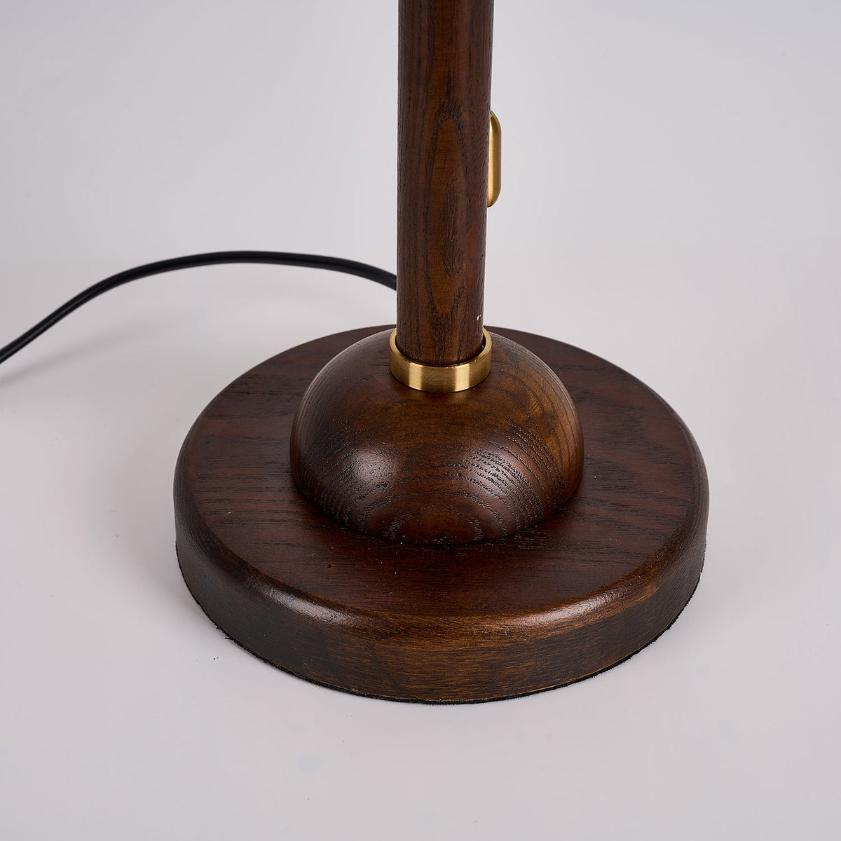 Regalwood Table Lamp