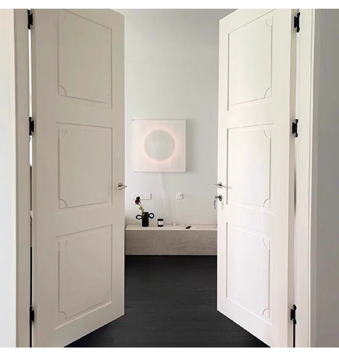 Relax Plug - in Wall Light