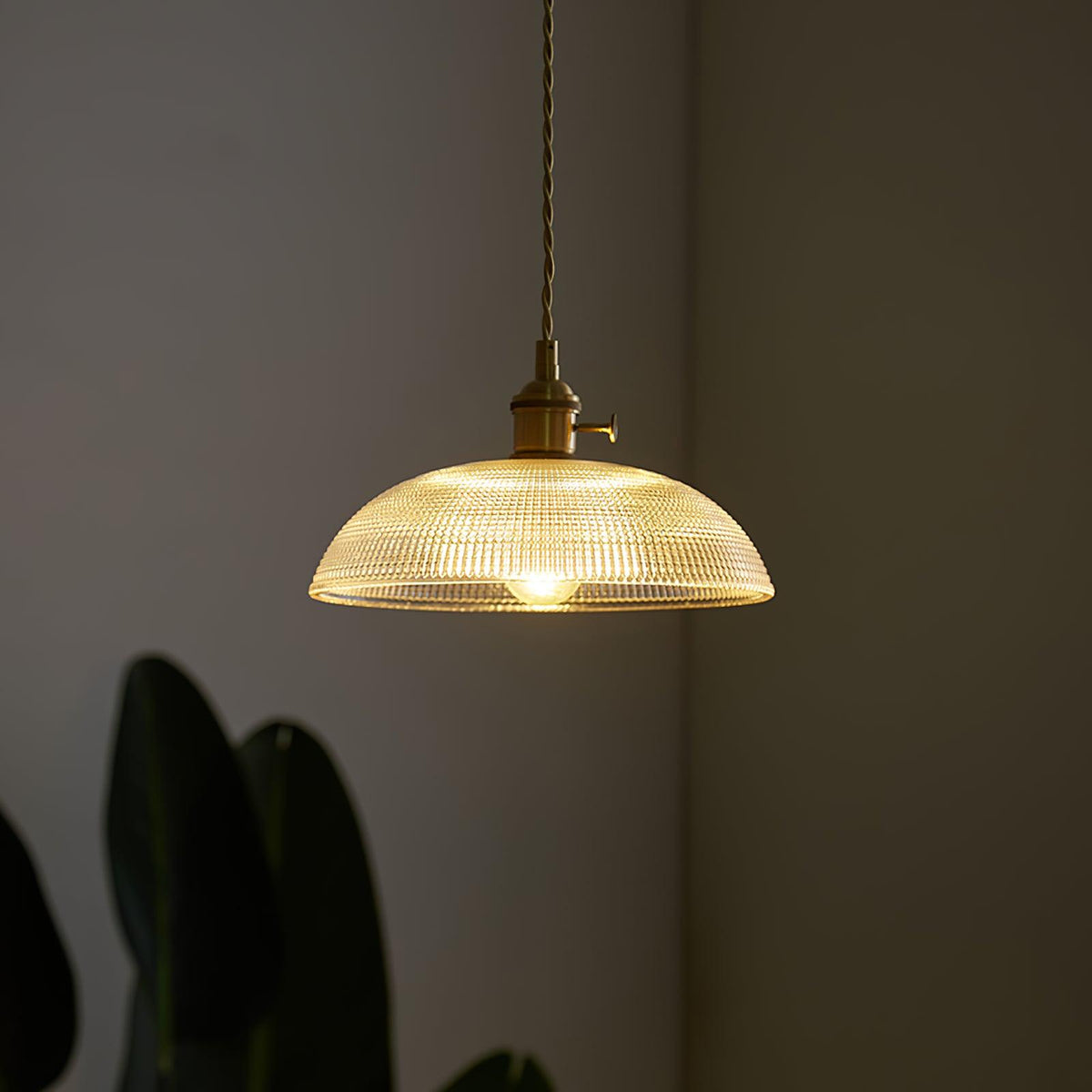 Ribbed Spiral Pendant Swag Light