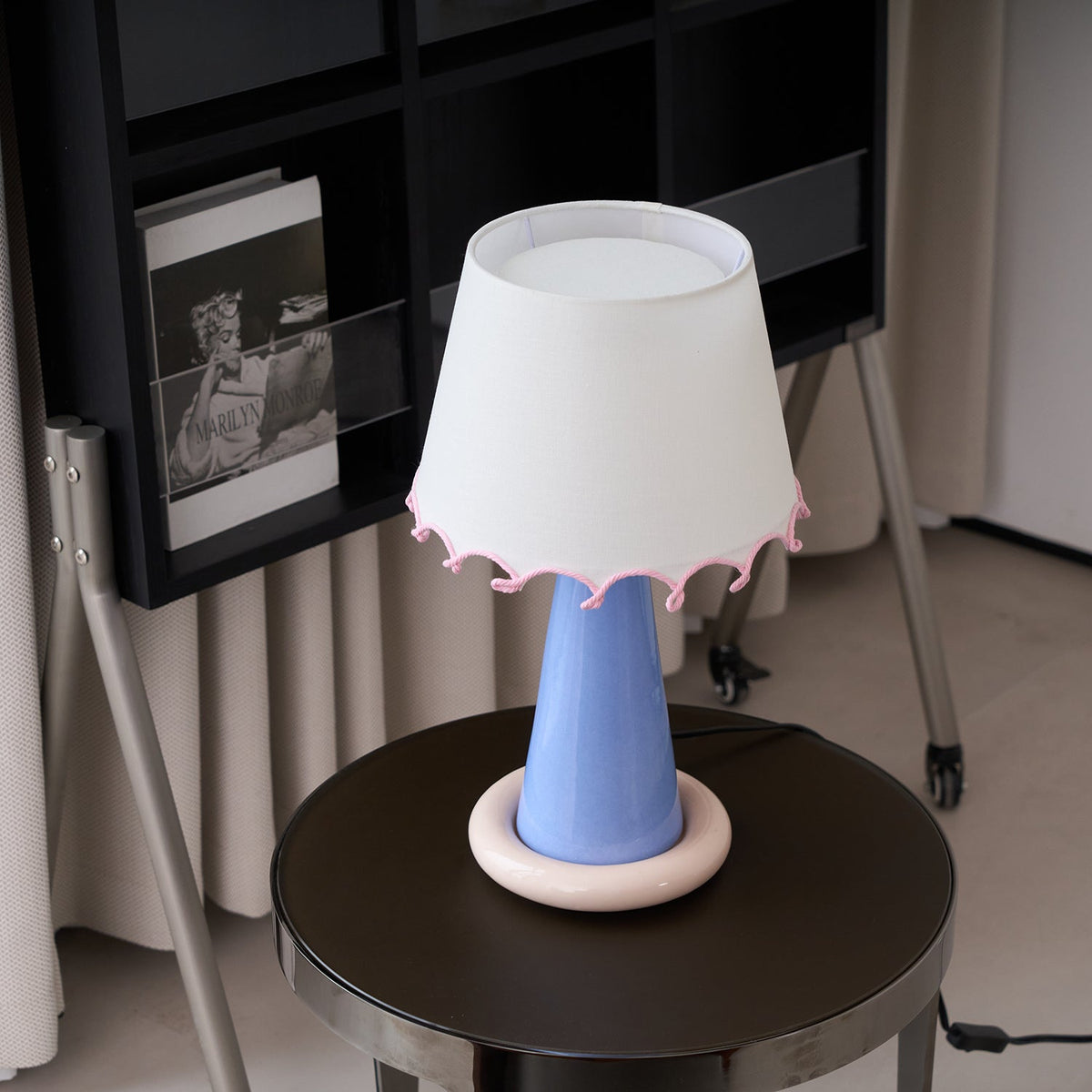 Ribbon Table Lamp