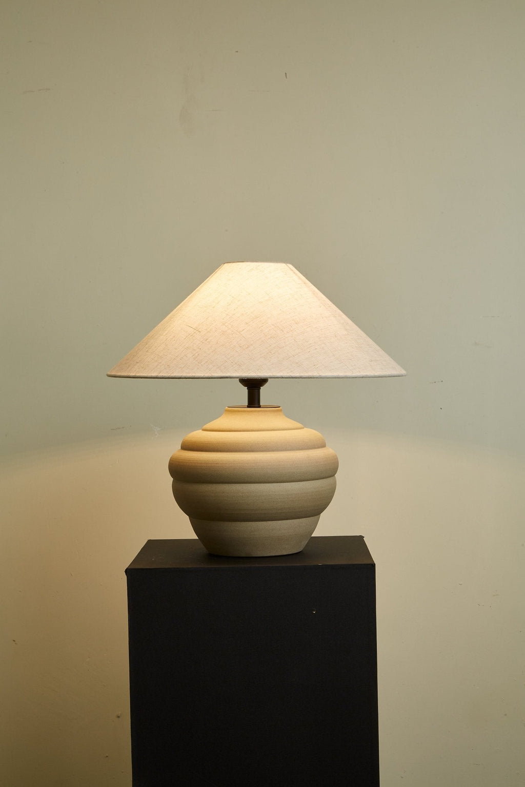 Ripple Clay Table Lamp