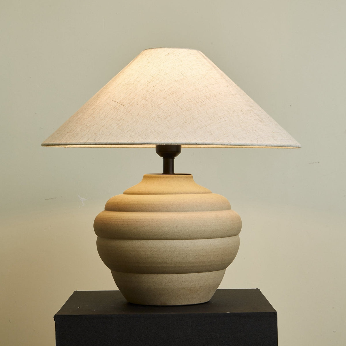 Ripple Clay Table Lamp