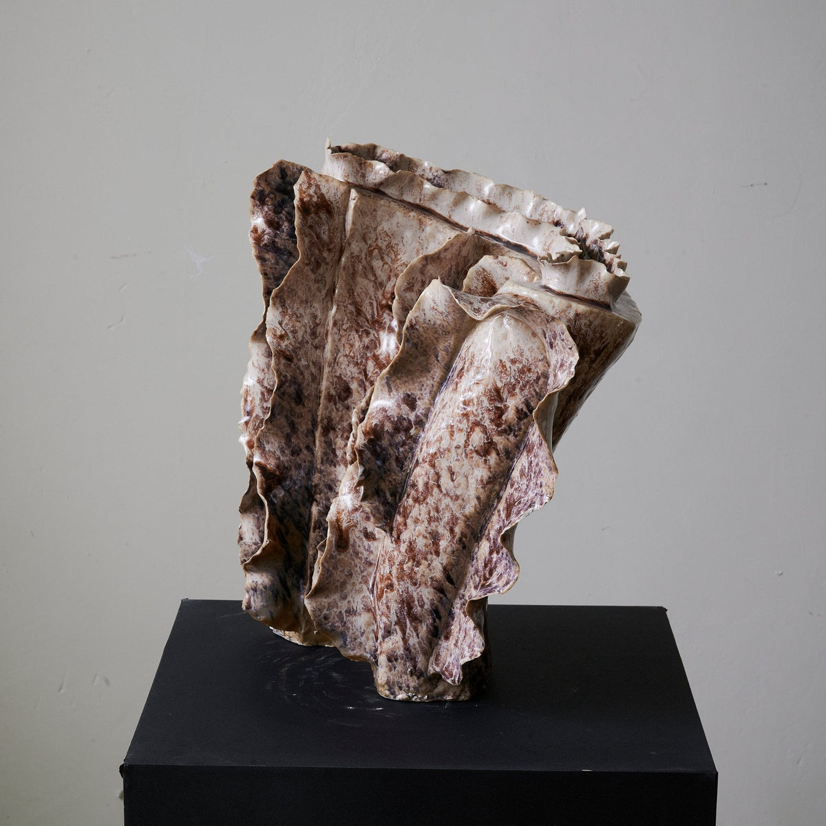 Rippled Clay Table Lamp
