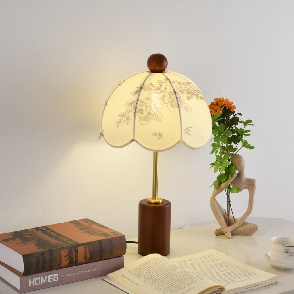 Roselle Vintage Table Lamp