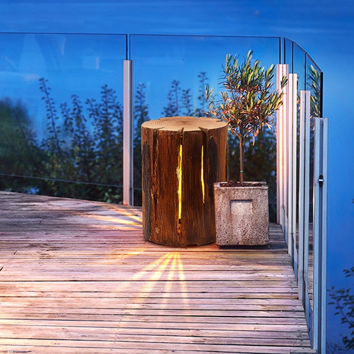Rustic Log Outdoor LED Light