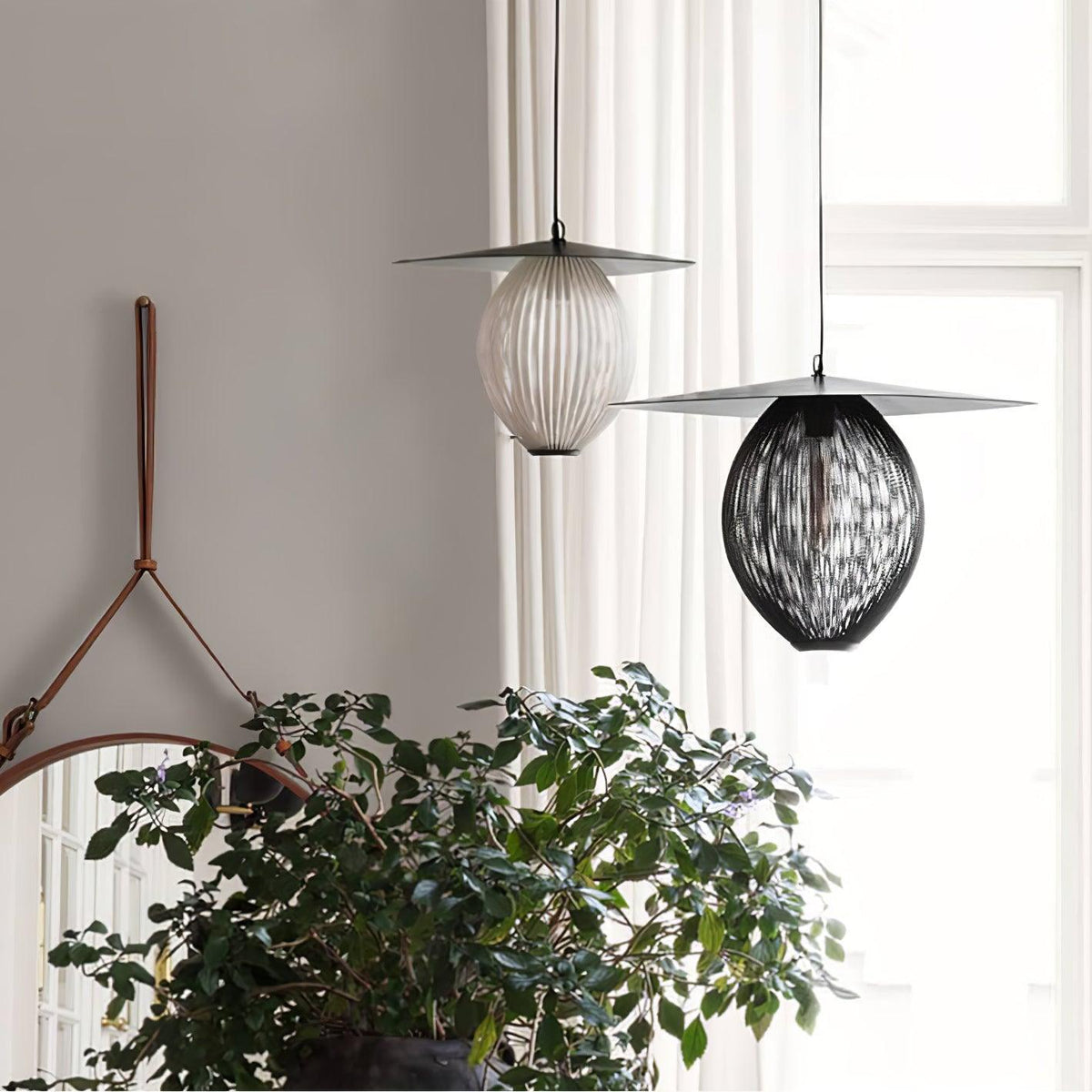 Satellite Pendant Lamp
