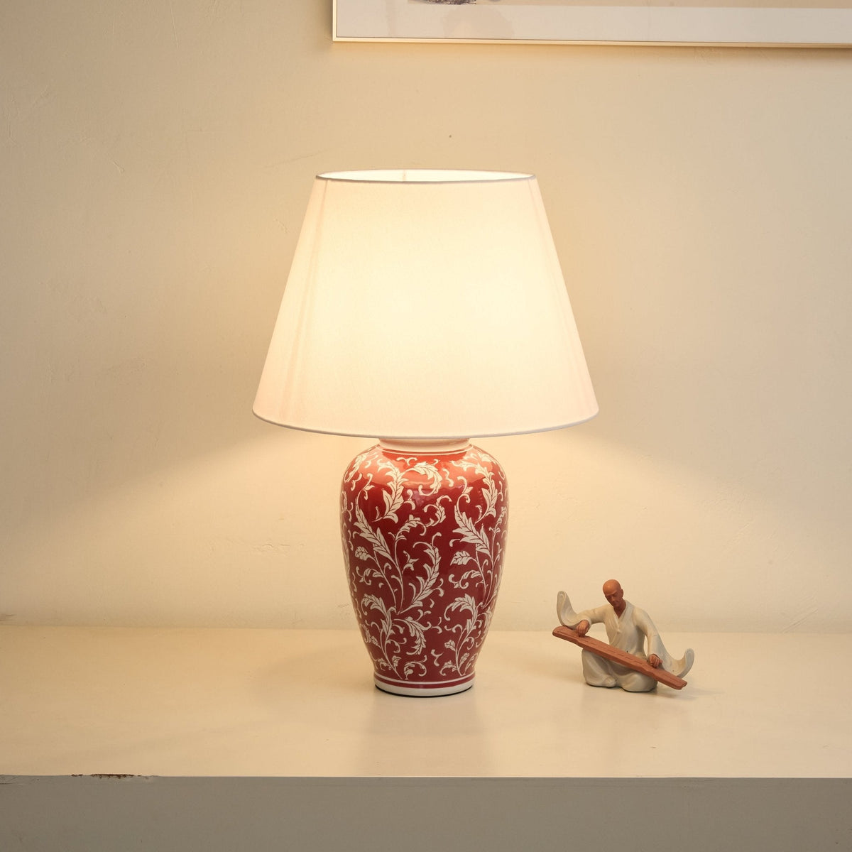 Scarlet Vine Ceramic Table Lamp