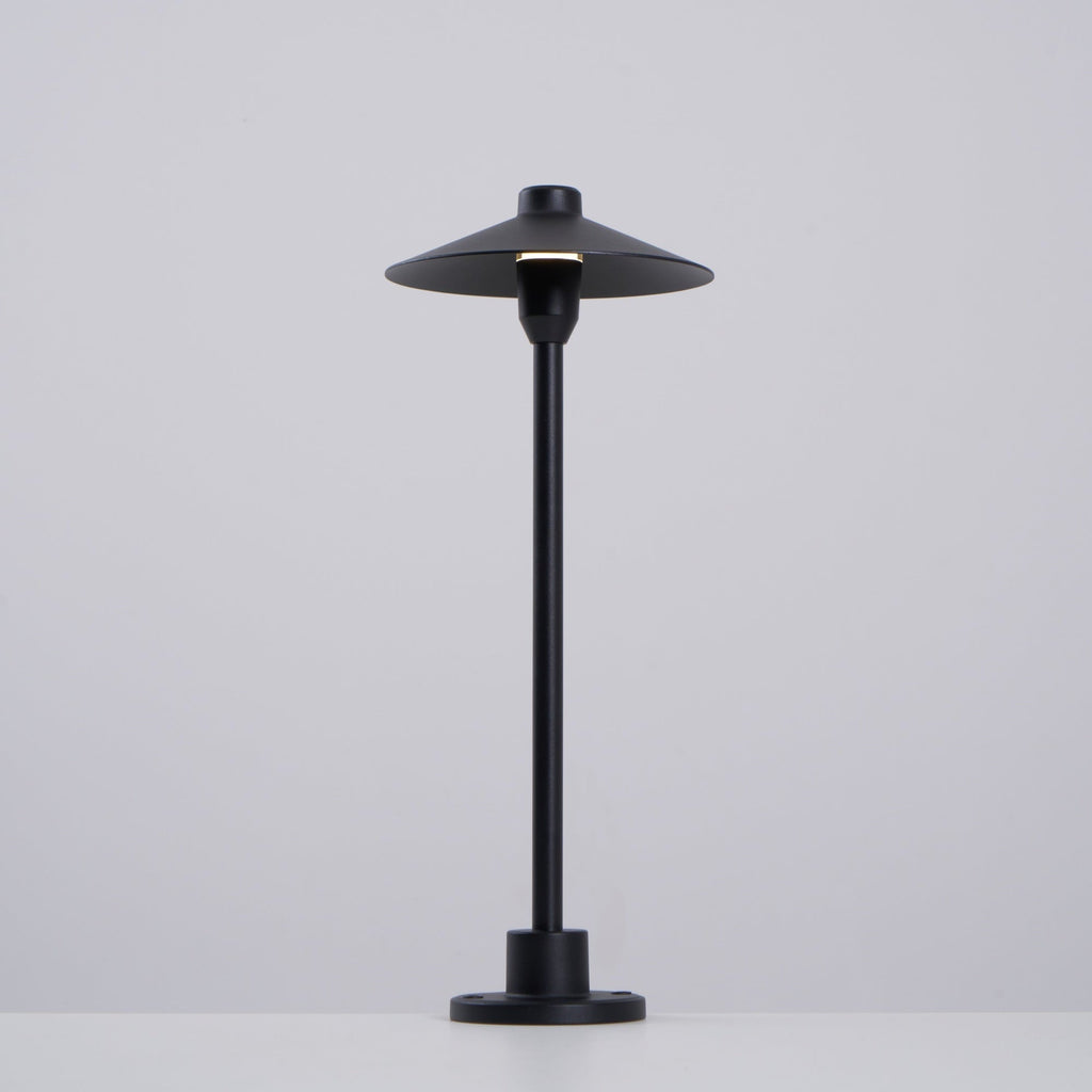 Shadowcap Path Outdoor Light