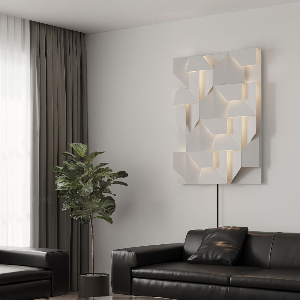 Shadows Grand Plug - in Sconce