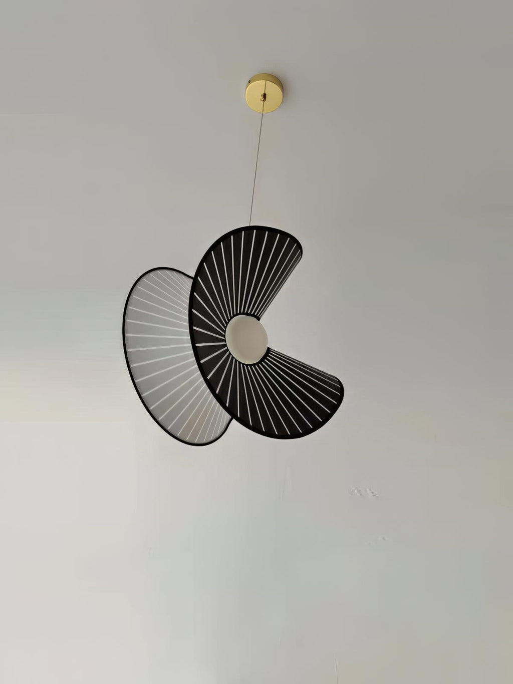 Shell Nordic Pendant Light