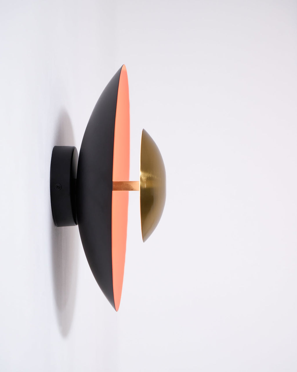 Simplicity Glow Plug - in Wall Light