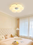 Six - leaf Flower Kids Room Ceiling Lamp