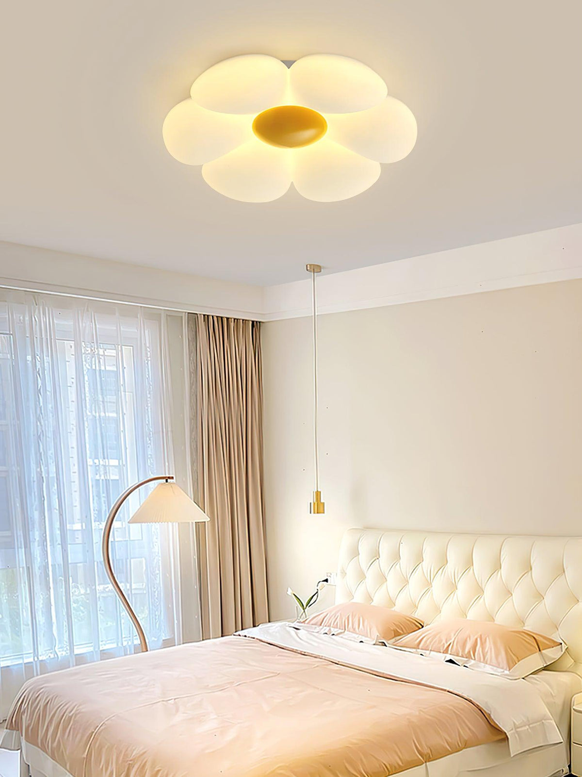 Six - leaf Flower Kids Room Ceiling Lamp