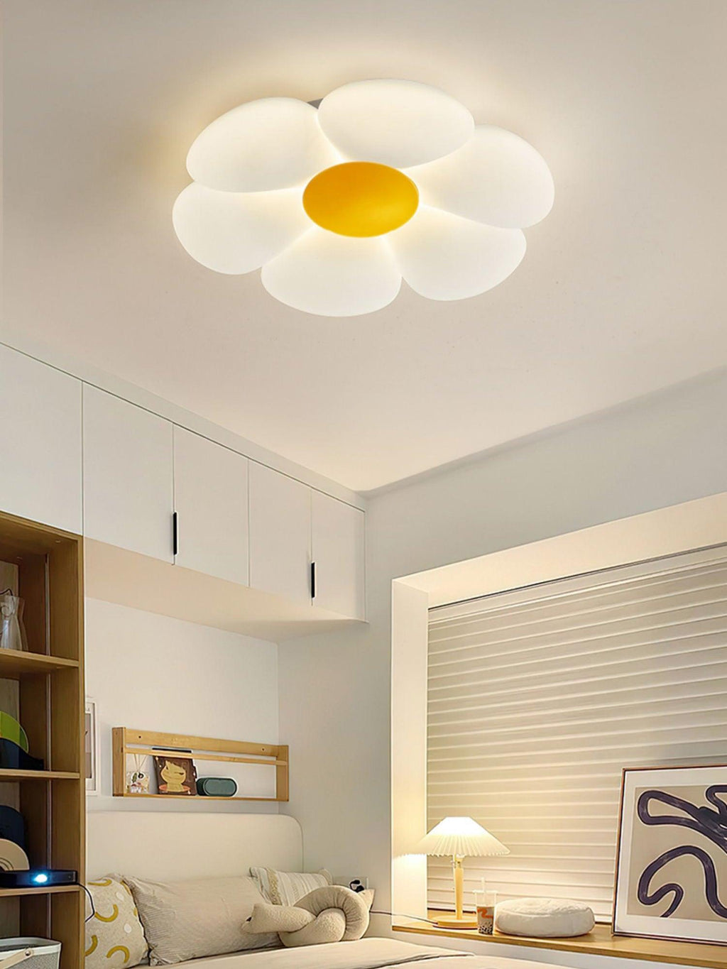 Six - leaf Flower Kids Room Ceiling Lamp