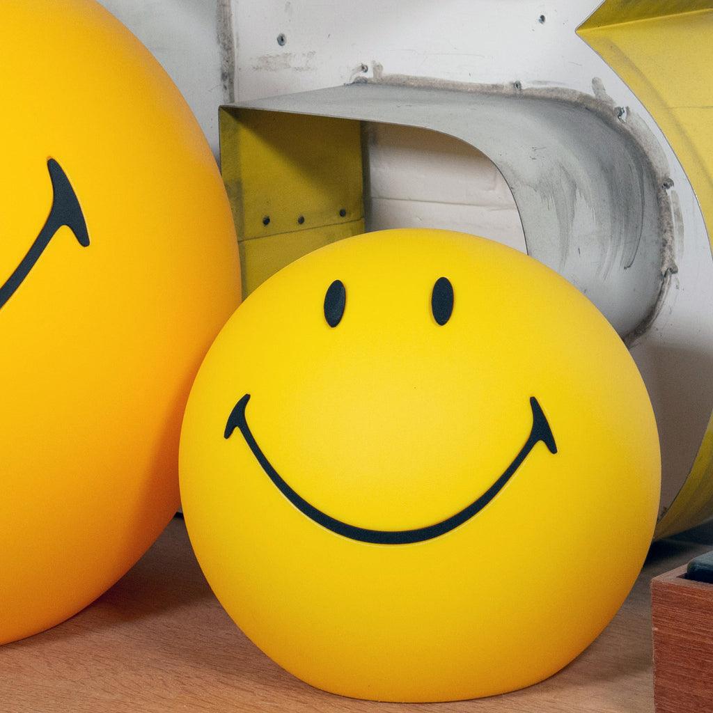 Smiling Rechargeable Built - in Battery Table Lamp