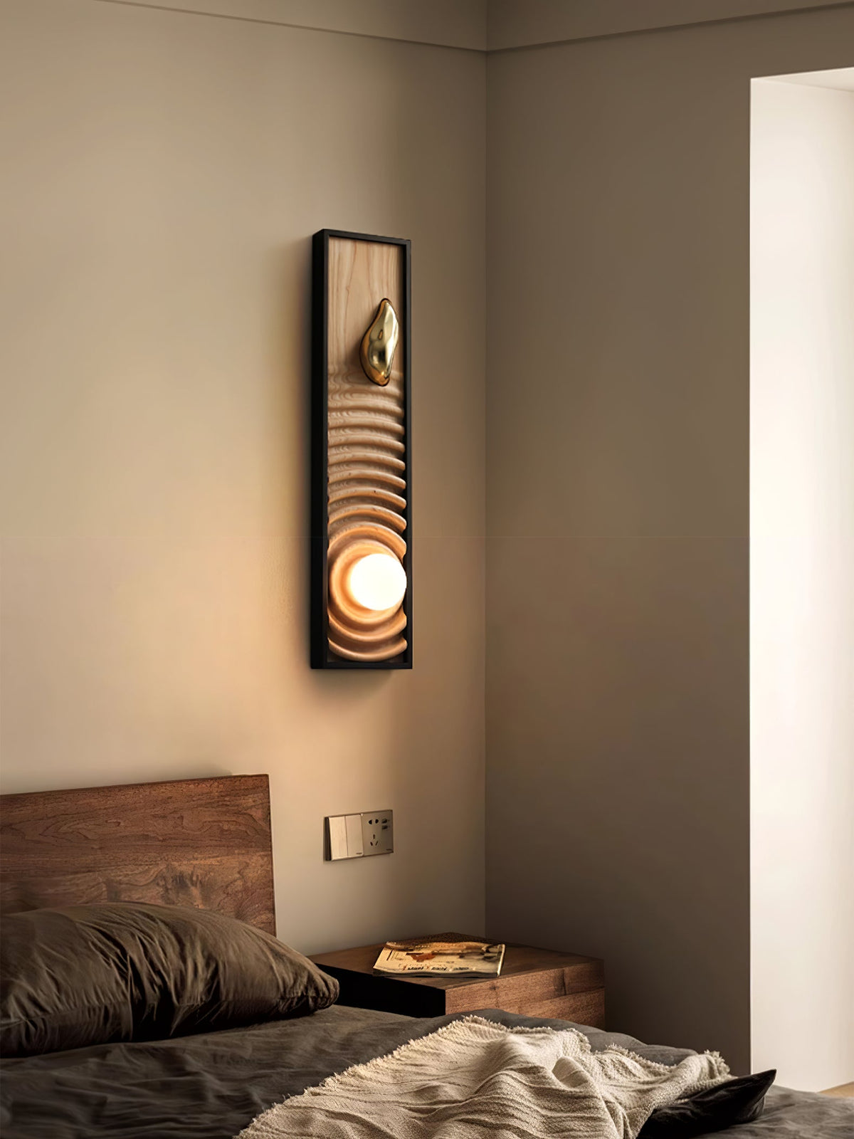 Solano Ripple Wall Sconce