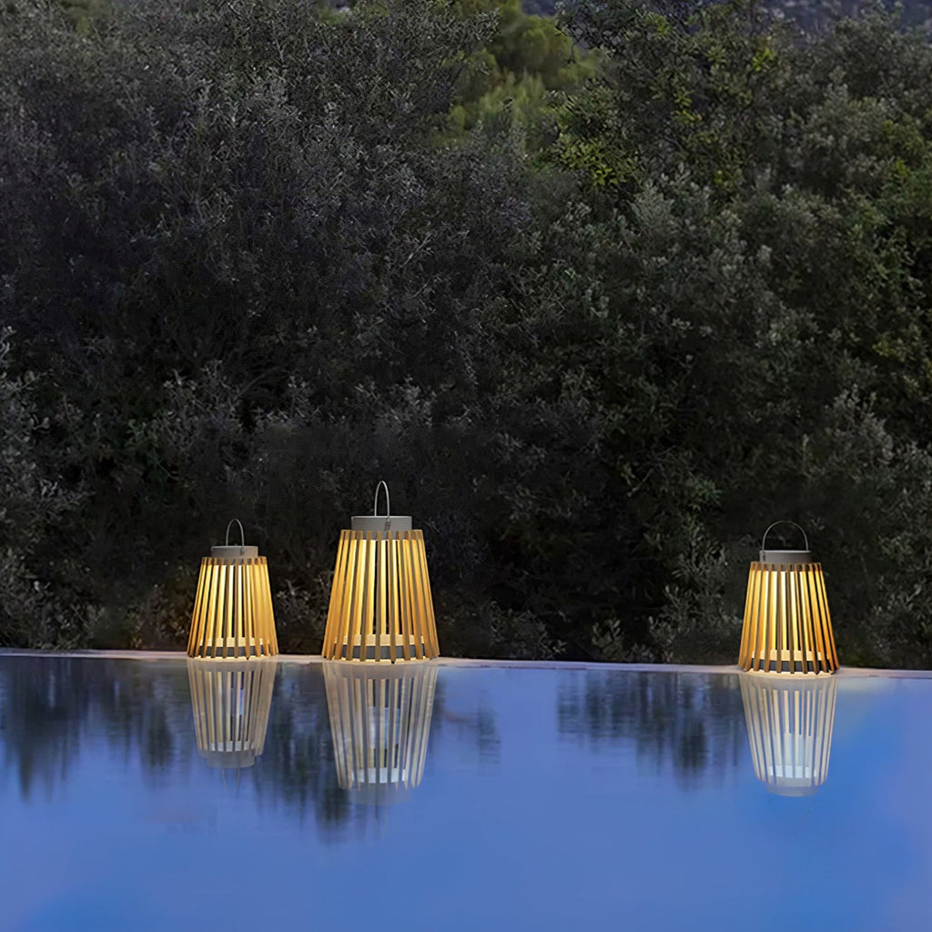 Solene Solar Outdoor Lantern Lamp
