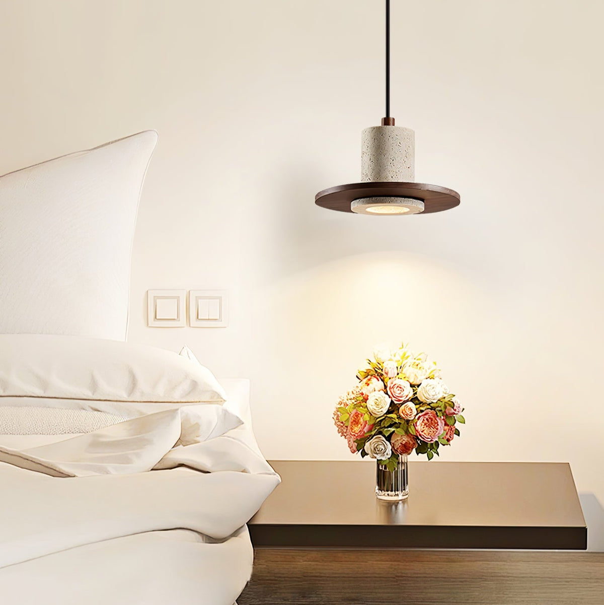Solstice Core Pendant Lamp