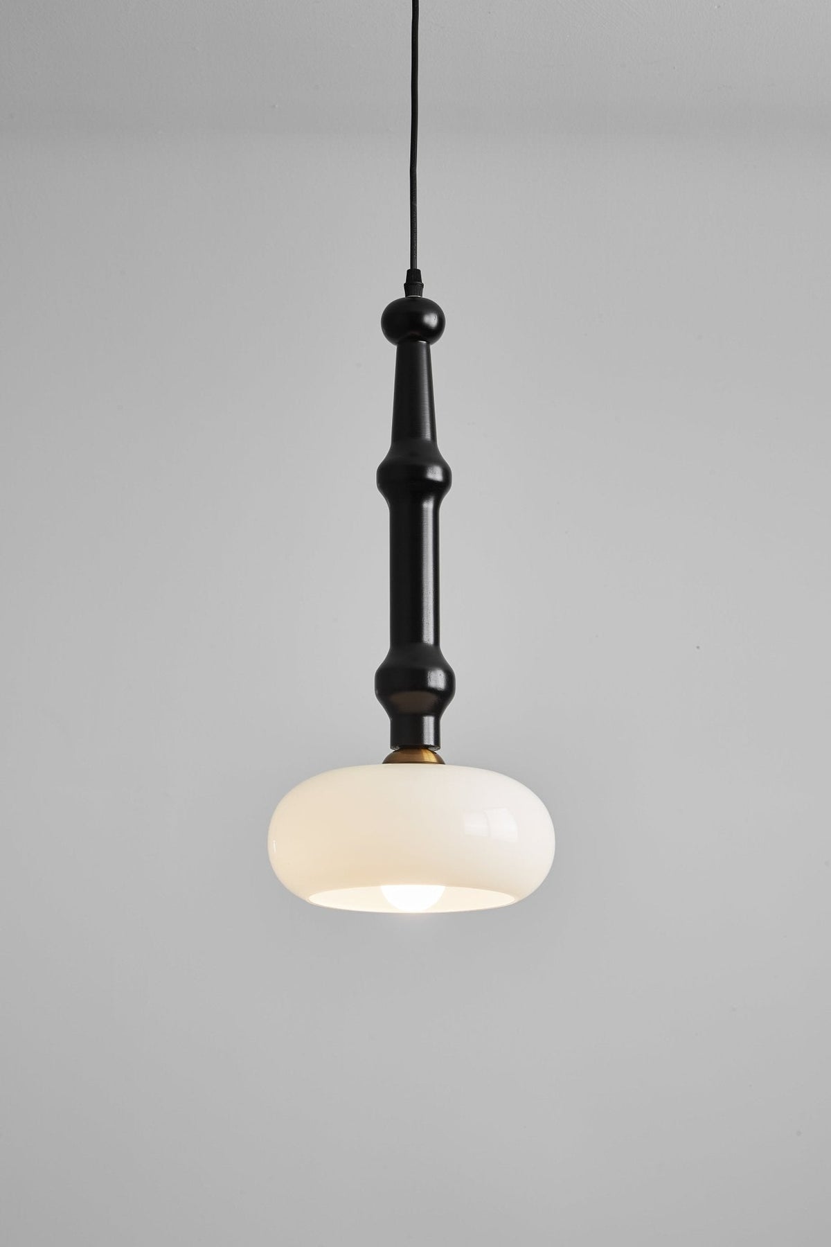 Solvra Pendant Lamp