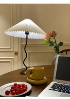 Squiggle Table Lamp