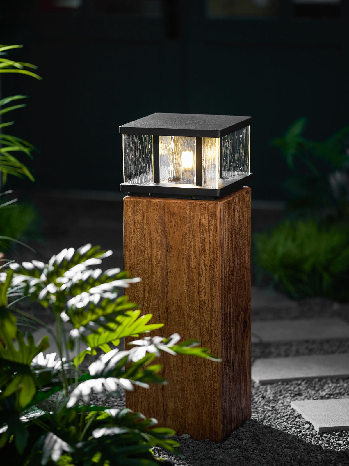 Stratos Square Outdoor Light
