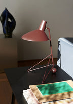 Svelte Noir Table Lamp