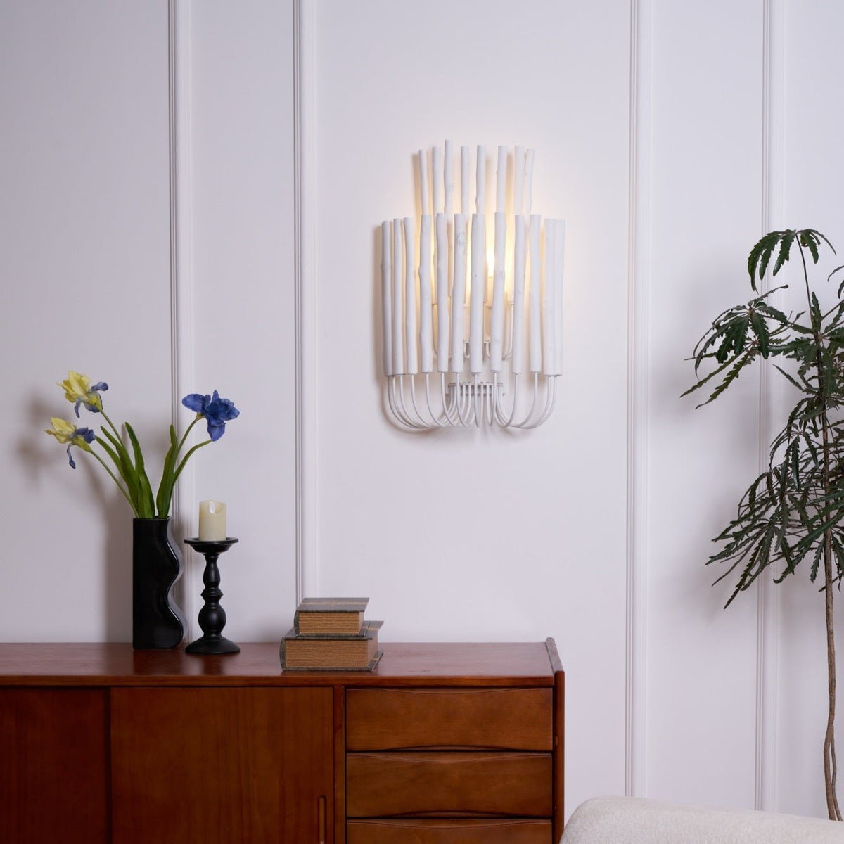 Swinton Wall Lamp