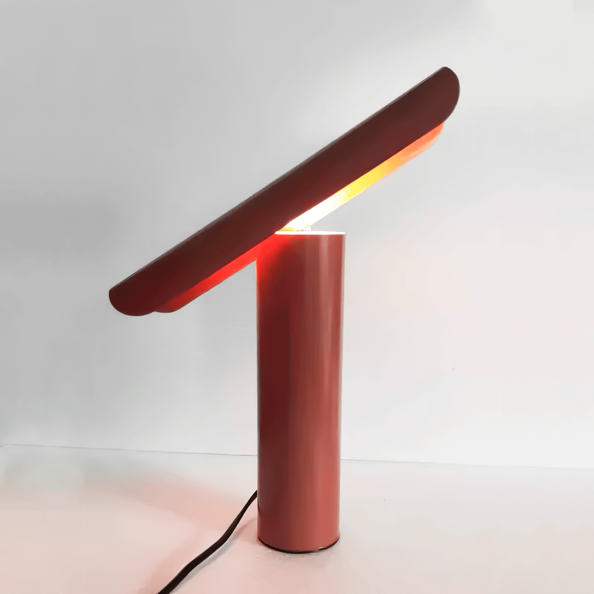 T - Table Lamp