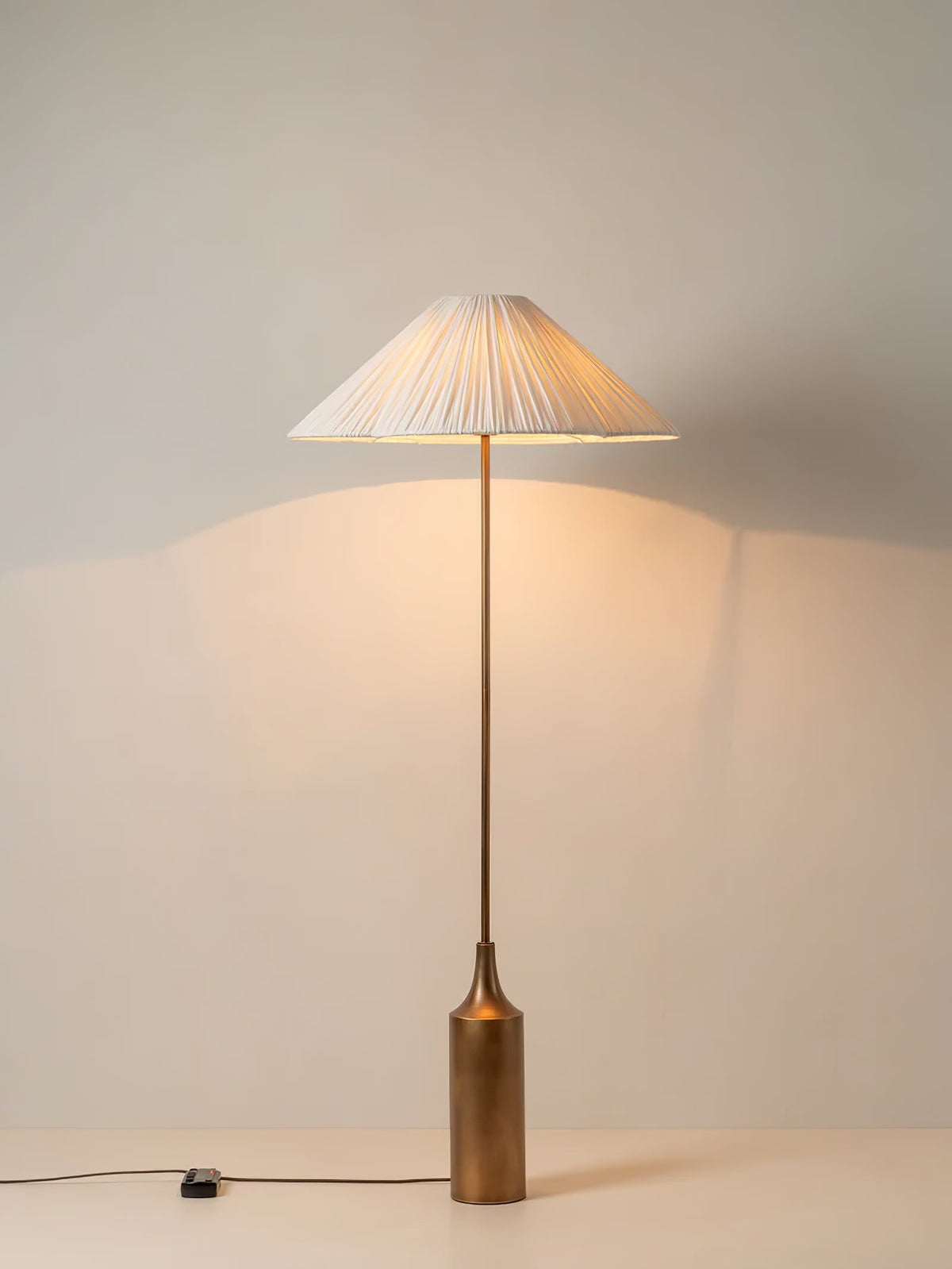 Tansu Floor Lamp