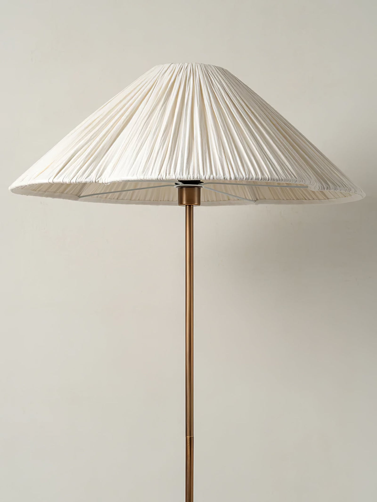 Tansu Floor Lamp