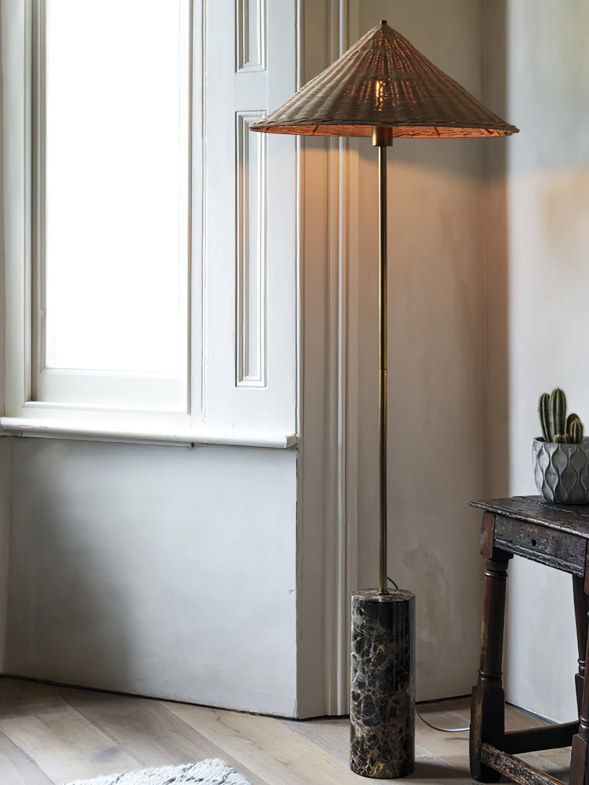 Tansu Floor Lamp