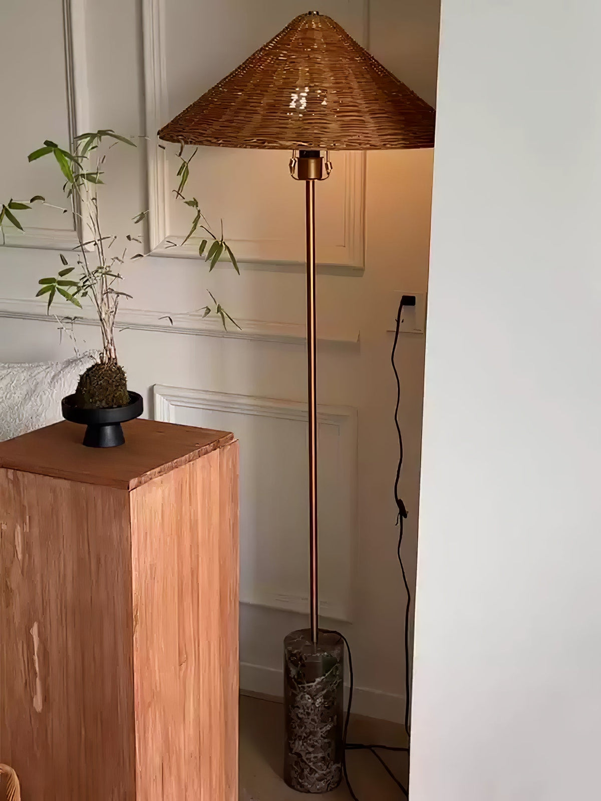 Tansu Floor Lamp