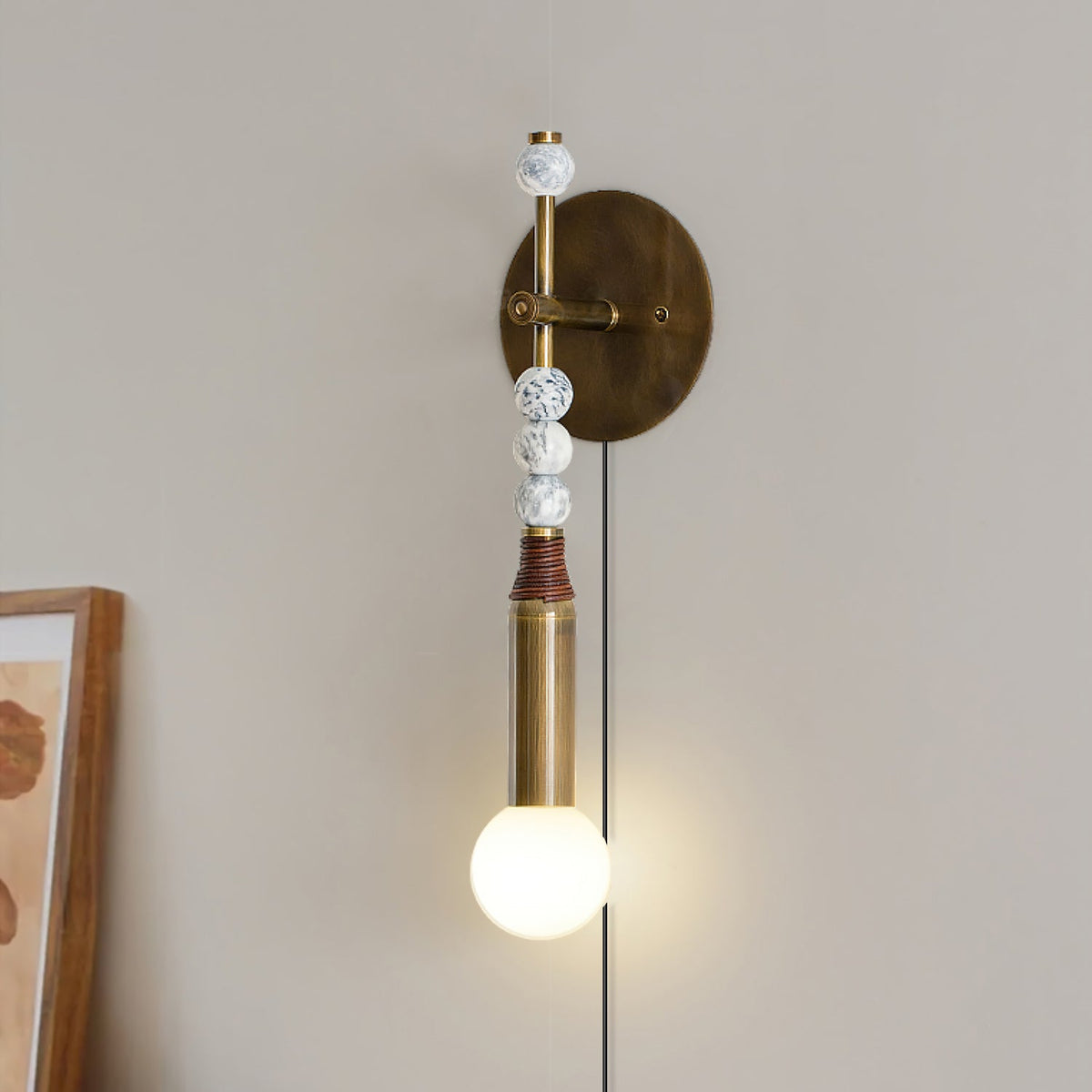 Toam Plug - in Wall Lamp
