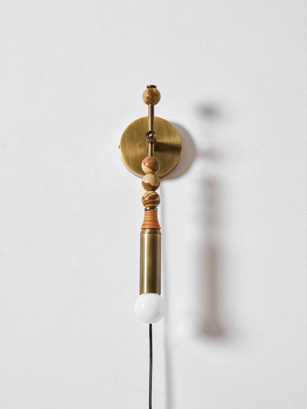 Toam Plug - in Wall Lamp