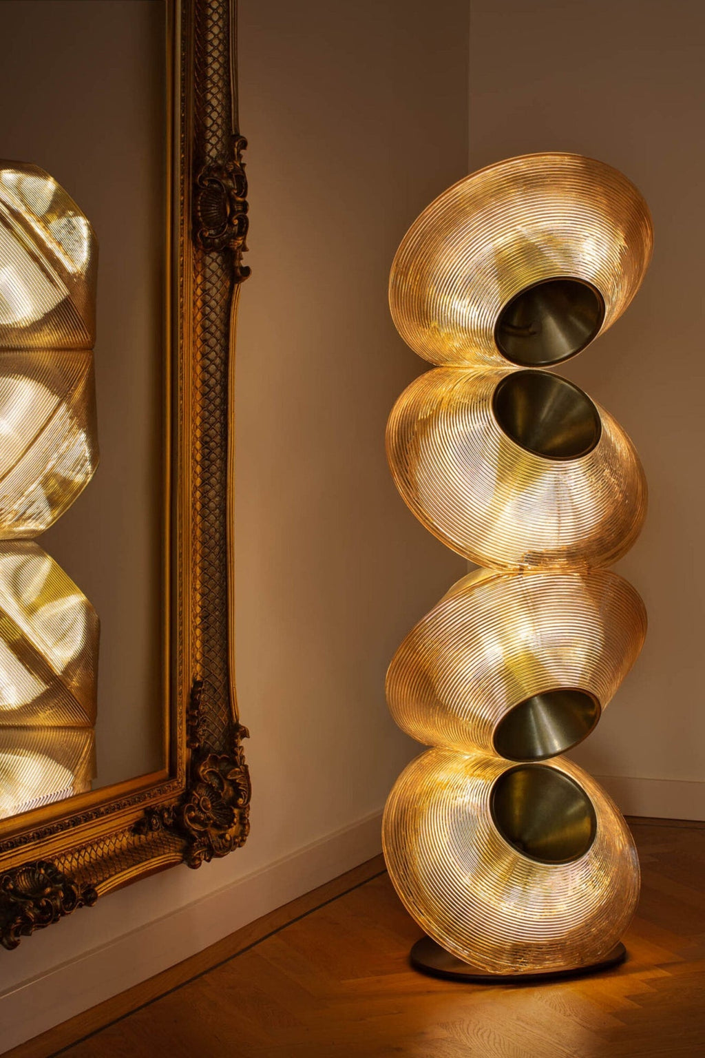 Tol Floor Lamp