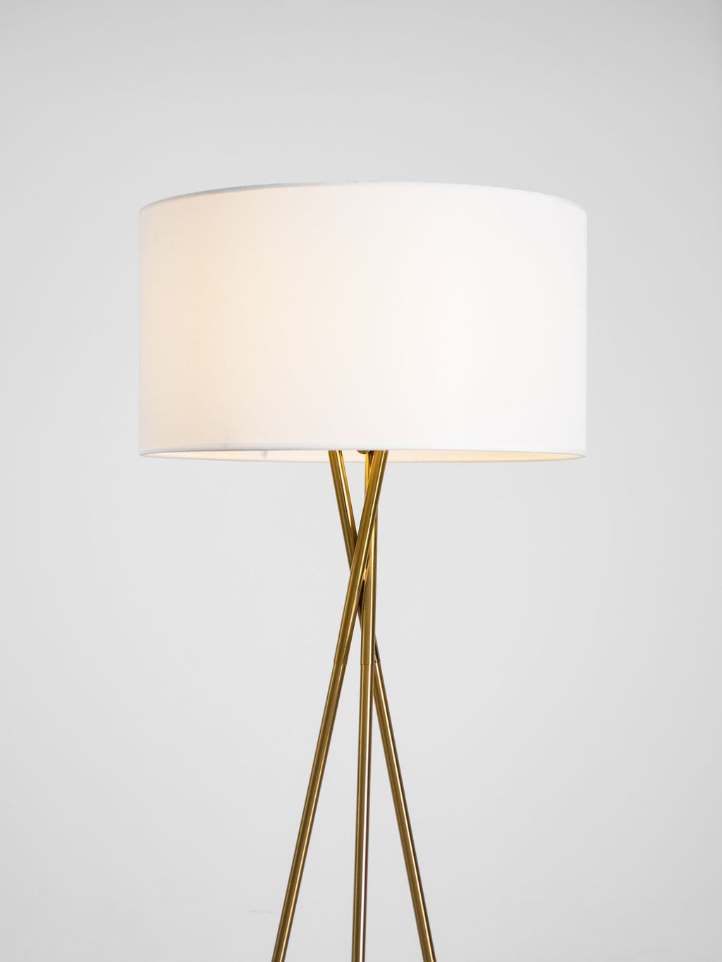 Tripod Grace Floor Lamp