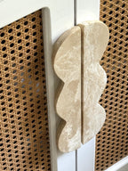 Twin - Curve Pull Handle