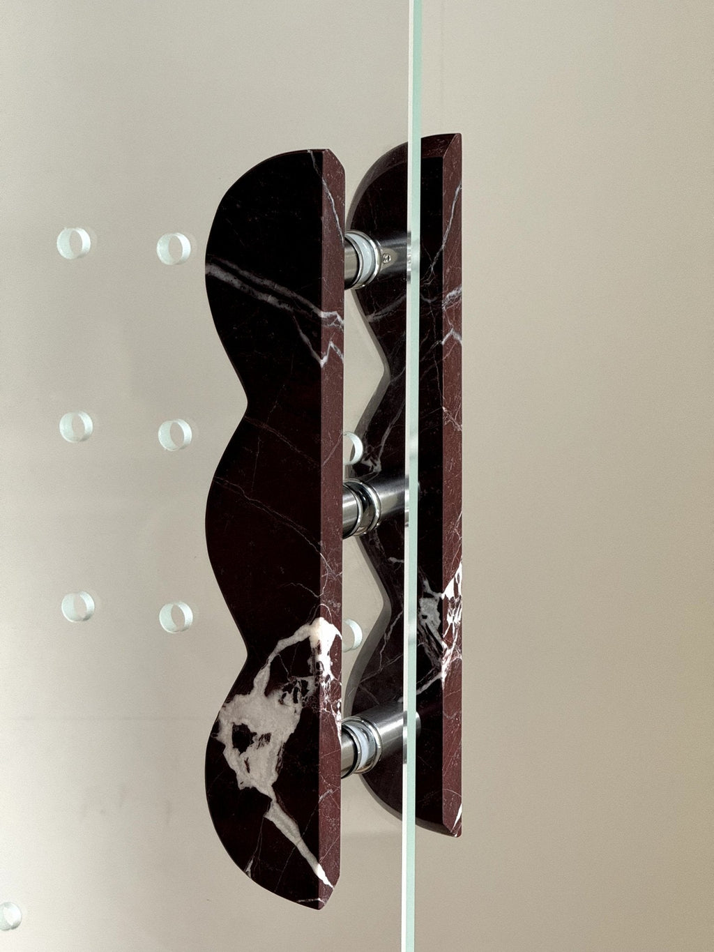 Twin - Curve Pull Handle