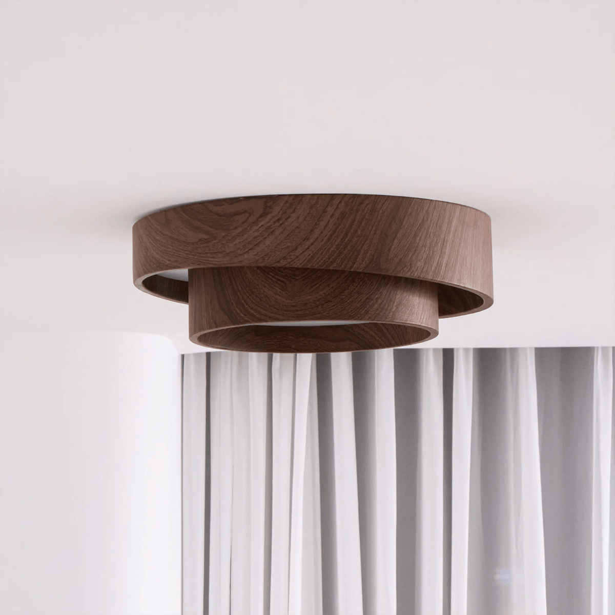 Vaako Ceiling Lamp