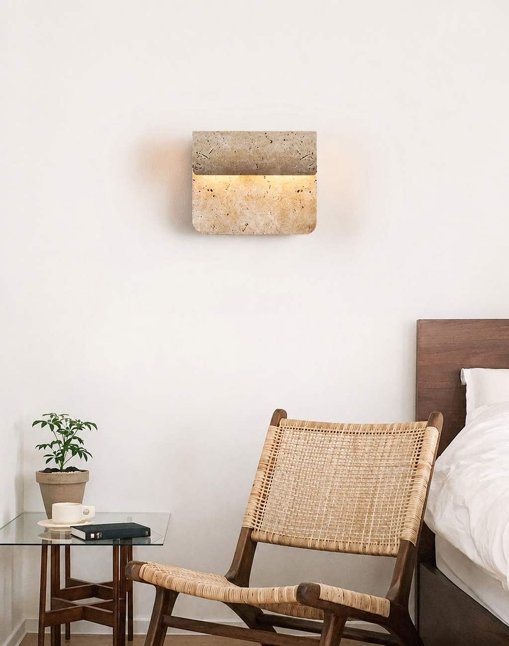 Vaelan Wall Lamp