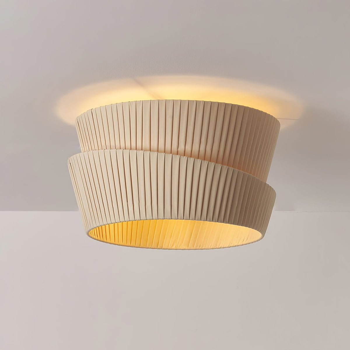 Vela Twist Ceiling Lamp