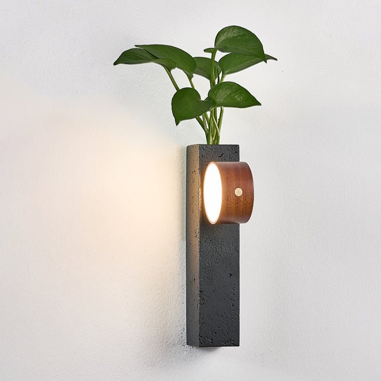 Verde Beam Rechargeable Wall Lamp