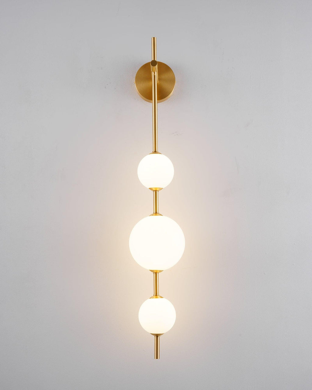 Vertical Globe Plug - in Wall Lamp