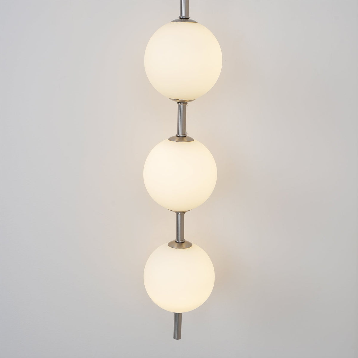 Vertical Globe Plug - in Wall Lamp