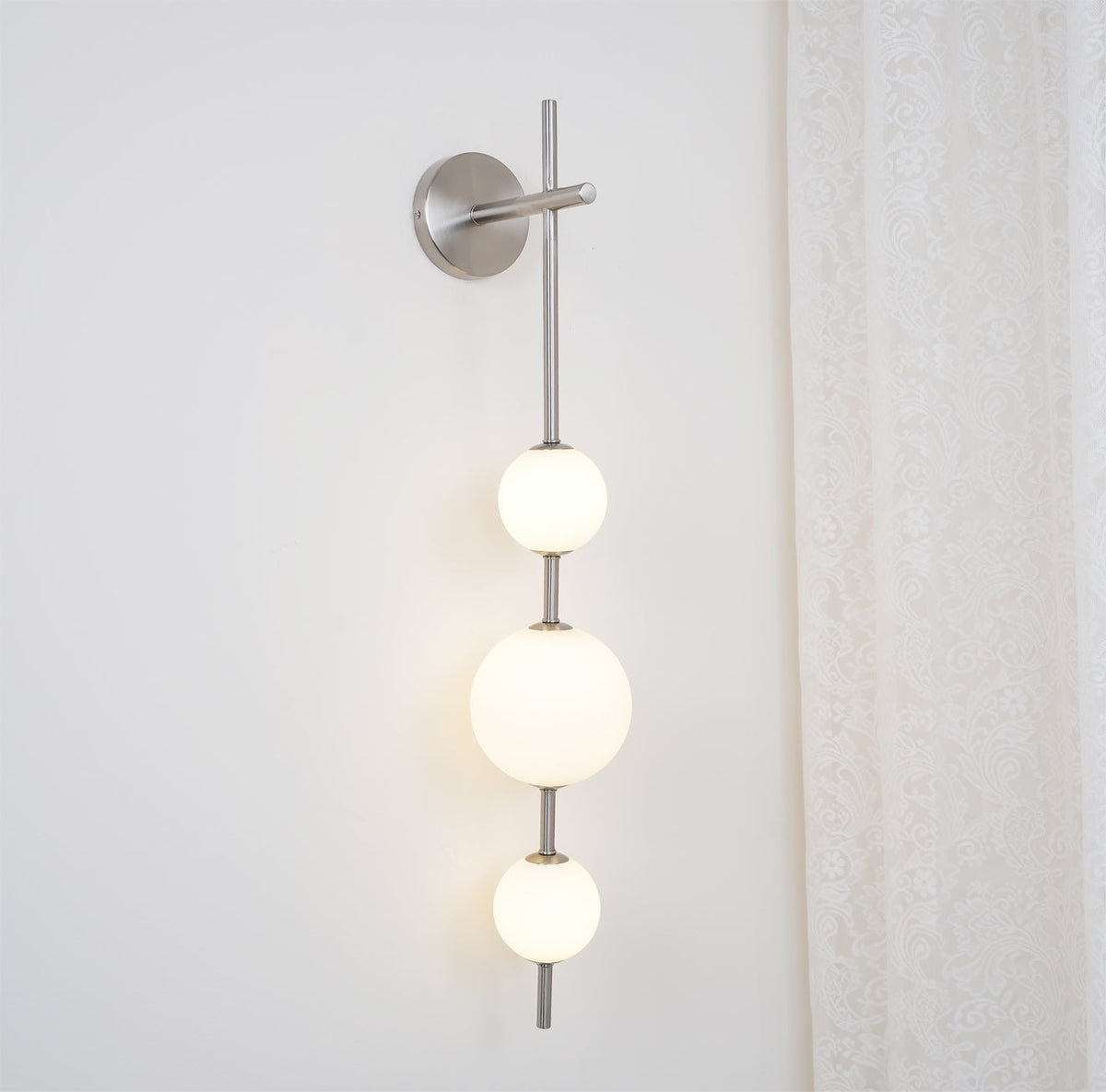 Vertical Globe Plug - in Wall Lamp
