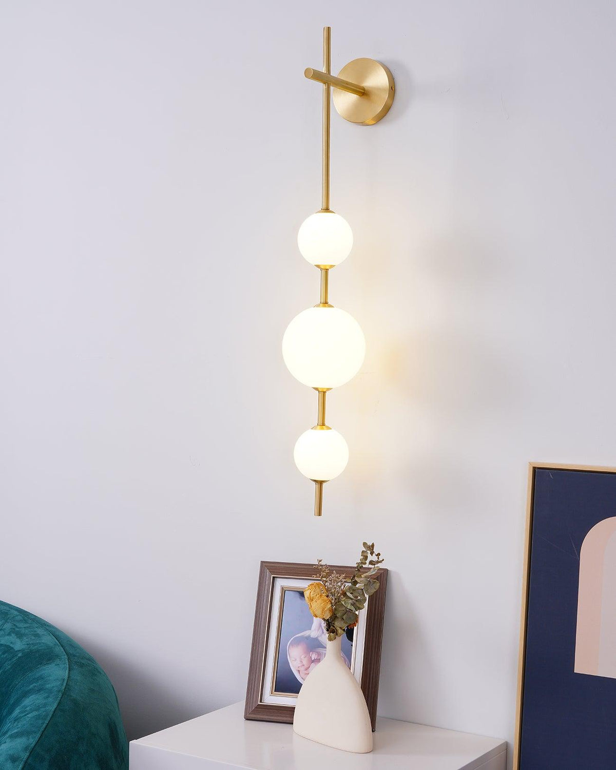 Vertical Globe Plug - in Wall Lamp