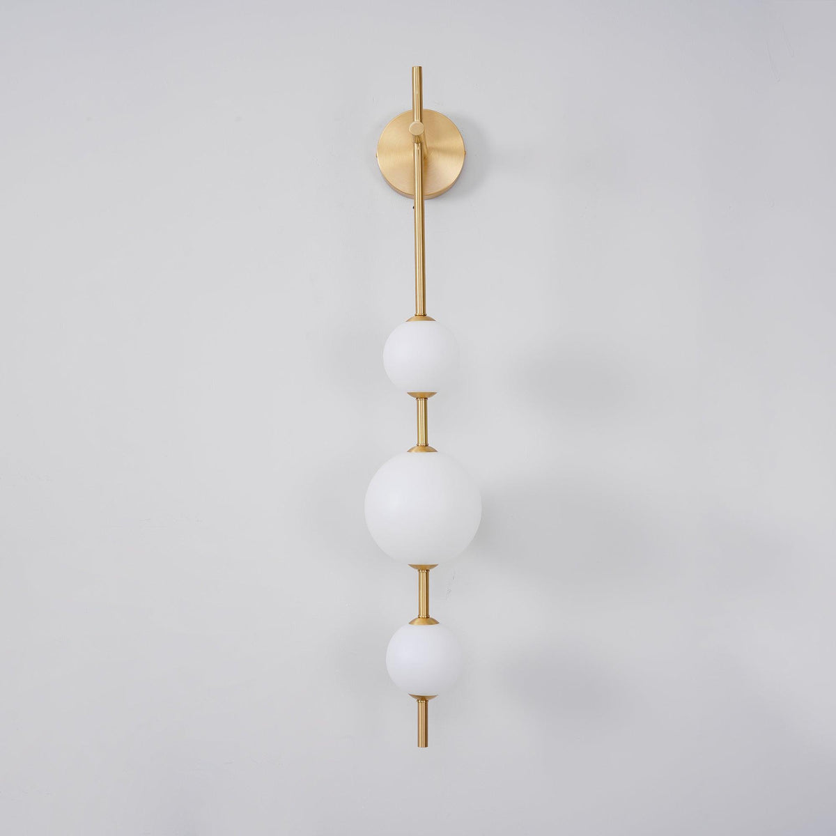 Vertical Globe Plug - in Wall Lamp