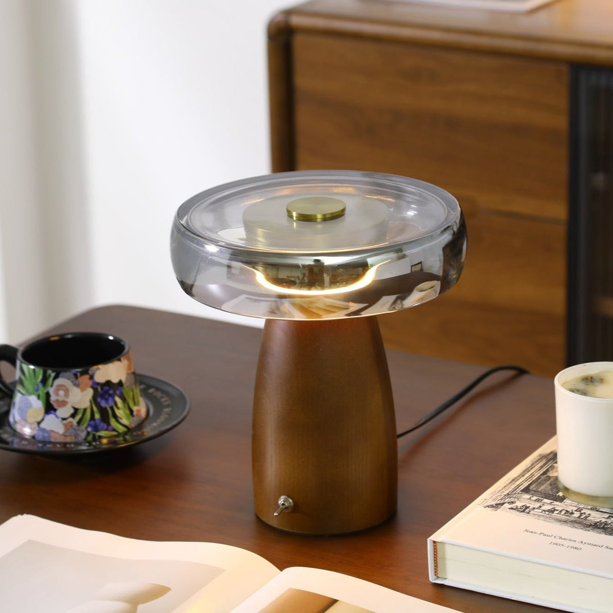 Veyra Table Lamp
